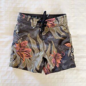 Volcom Board Shorts / Swim Trunks • 3T